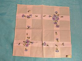Taschentuch, alba, mit blauen Blumen