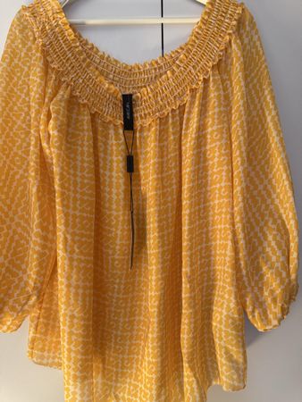 Marc Cain seiden Bluse New- Größe 4