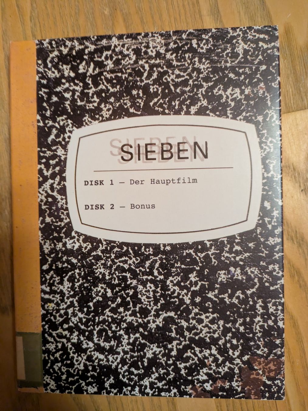 Tutti i DVDs: 2 DVDs: "Sieben" (Platinum Edition) – Usato da Männedorf venduto da Pacer19 1
