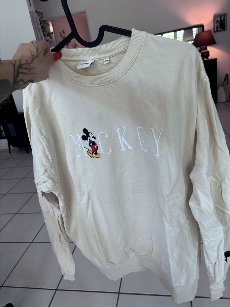 Maglioni & Felpe: Disney Mickey Mouse Pullover Creme Grösse 10/M - Frühling – Usato da Lohn-Ammannsegg venduto da SolongeGe
