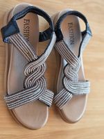 Sandales neuves - pointure 40