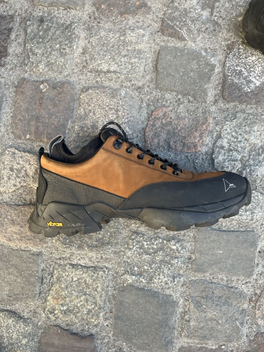 Scarpe da uomo: Roa Hiking Schuhe Gr. 42 – Nuovo (secondo la descrizione) da Zürich venduto da gia_xjw5 1