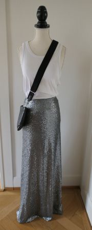 Jupe longue argentée à paillettes (taille 40 EU)