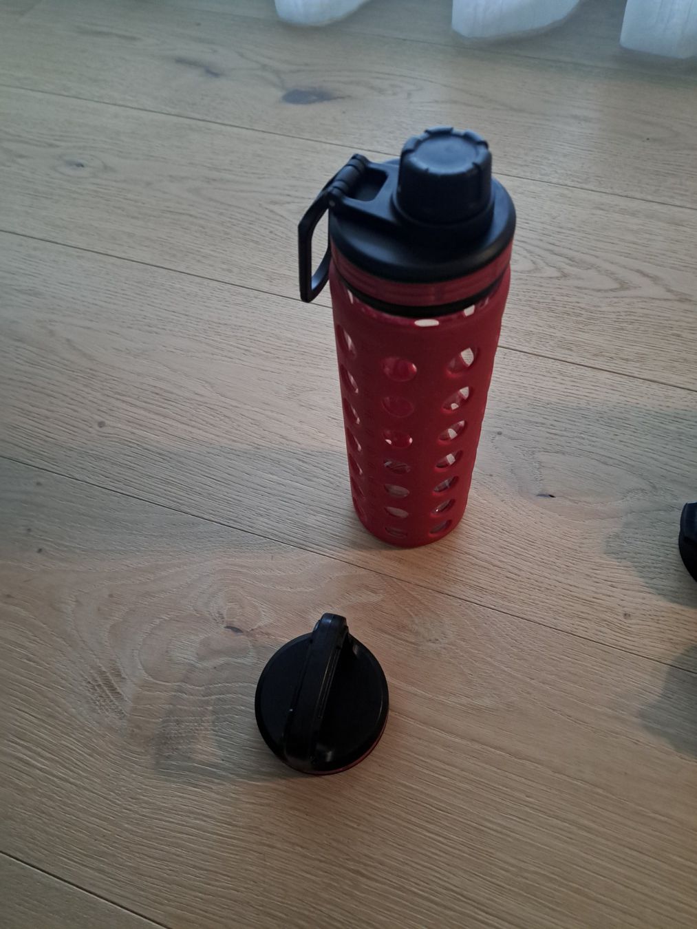 Borracce & Thermos: Lifefactory 550-ml-Glas-Trinkflasche mit Silikonhülle – Nuovo (secondo la descrizione) da Adlikon b.Regensdf venduto da didi_c