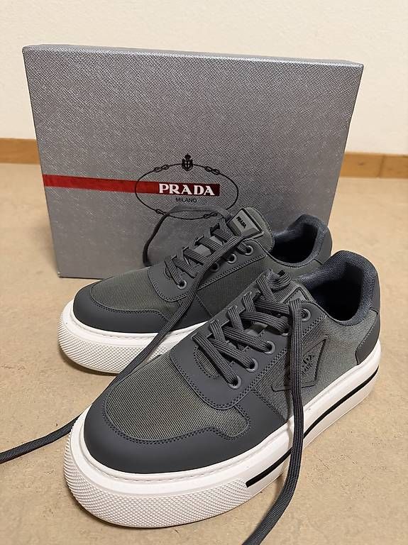 Prada Chaussures hommes: Prada Sneaker – D'occasion à Zürich par ste_fjf2