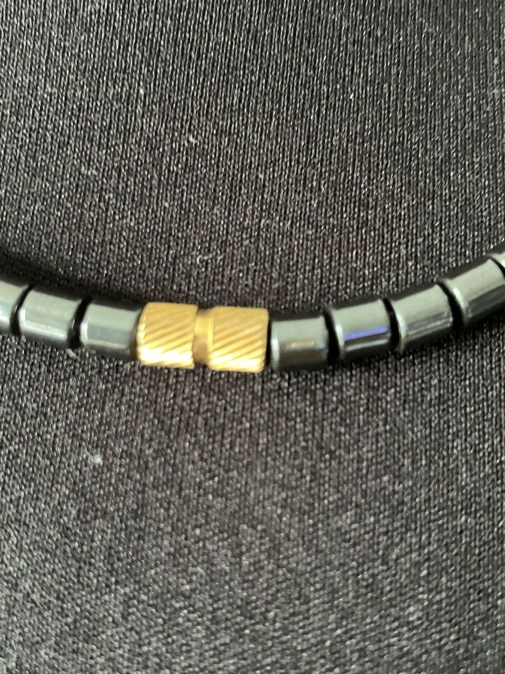 Colliers: Collier Hematites  Et Corail – D'occasion à Peseux par CharmeCommerce 4