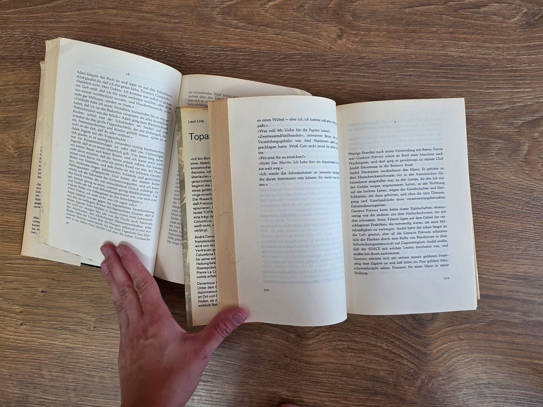 Livres: Bücherpaket Leon Uris (2 Stk) – D'occasion à Nebikon par Japostyle 1