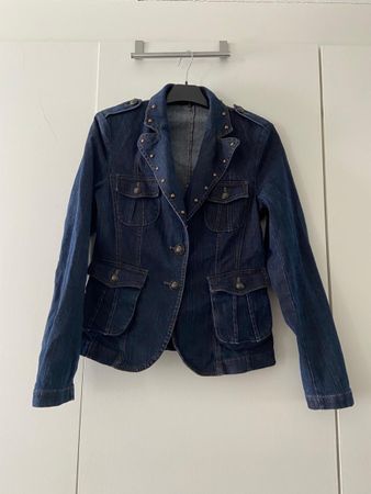 Jeansjacke von Apanage mit abnehmbaren Fell