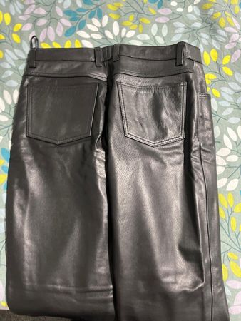 Lederhose von MAVIP, Größe 52, schwarz 🖤