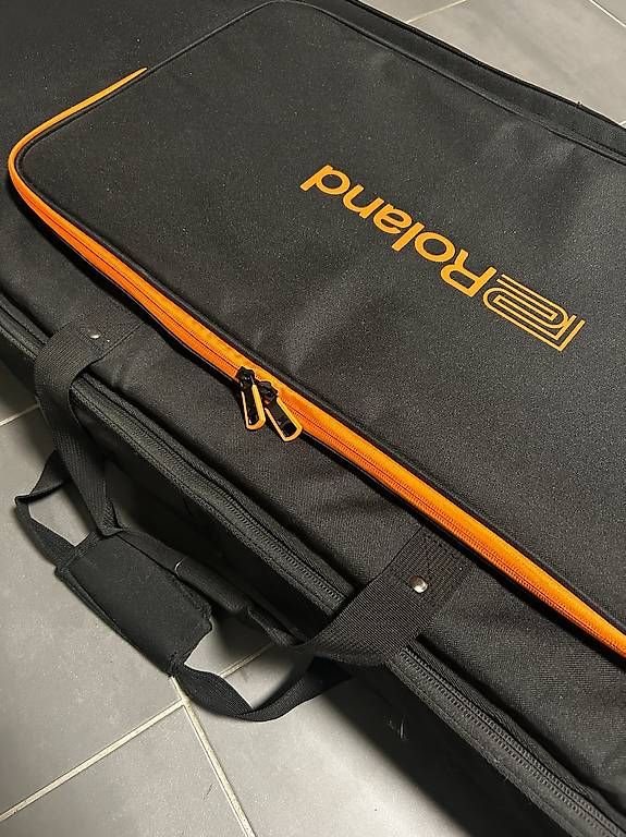 Valigie: Juno X Keyboard Case SC-G61W3 Schwarz – Nuovo (secondo la descrizione) da Winterthur venduto da popshop 1