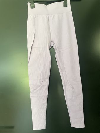 Sport Leggings Seamless Lila, Gr S