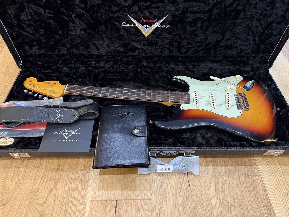 Fender Instruments de musique: Willcut "The 63" Stratocaster Custom Shop – D'occasion à Gais par Dwmilo