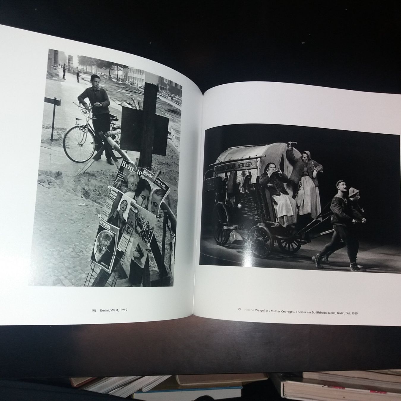 Libri: FOTOKLASSIKER Die Deutschen Rene Burri – Usato da Welschenrohr venduto da Regool 3