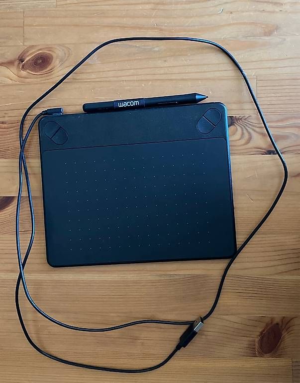 Tablet PC: Wacom Zeichentablet  – Usato da Zürich venduto da Hushpuppy_eats