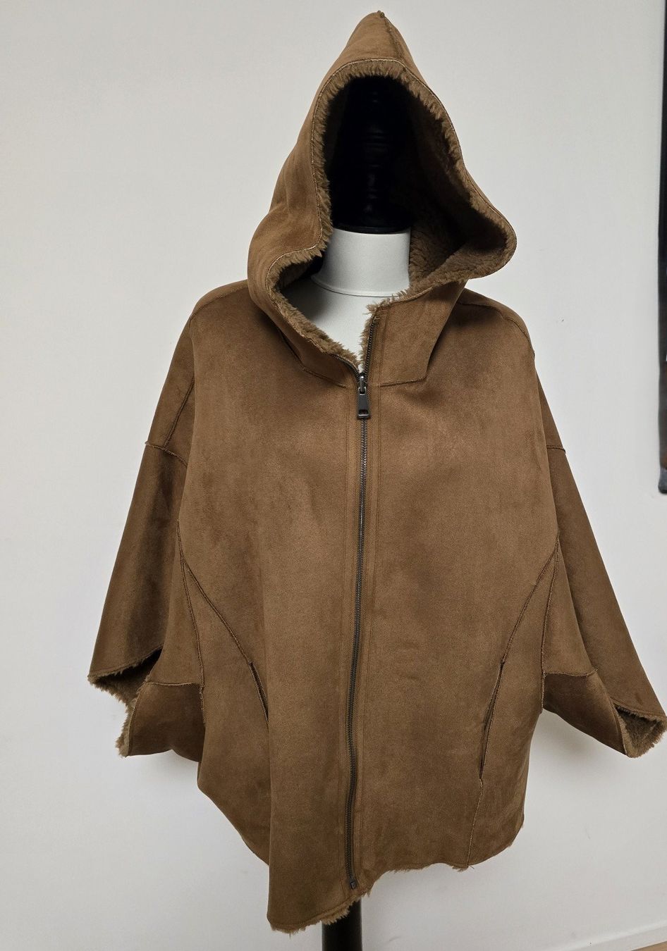 Giacche: Jacke Wildlederimitat – Usato da Bergdietikon venduto da ewa1005 1