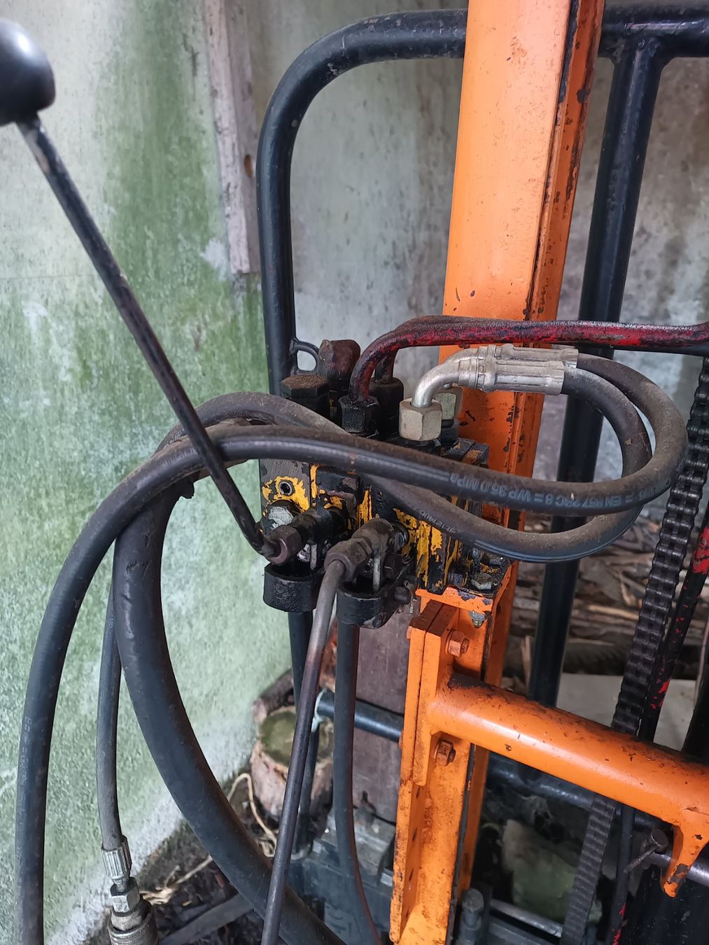 Traktoren: Heckstapler Traktor – Gebraucht aus Erlen von Gaewi