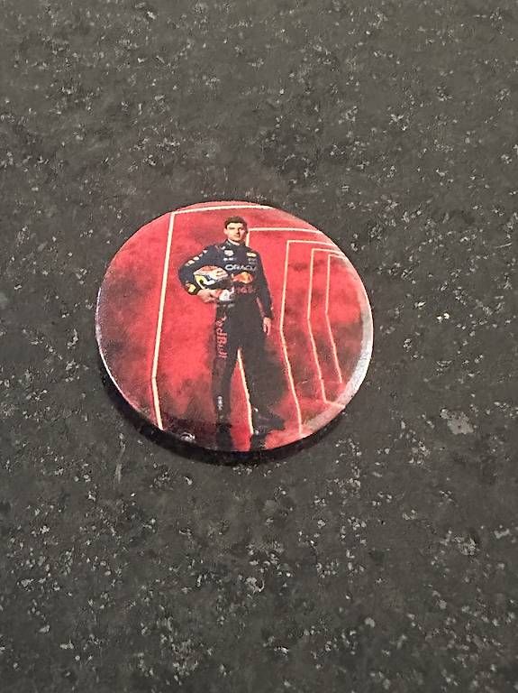 Placchette & Badge: Button Pin Max Verstappen – Usato da Schöftland venduto da Golf_R20
