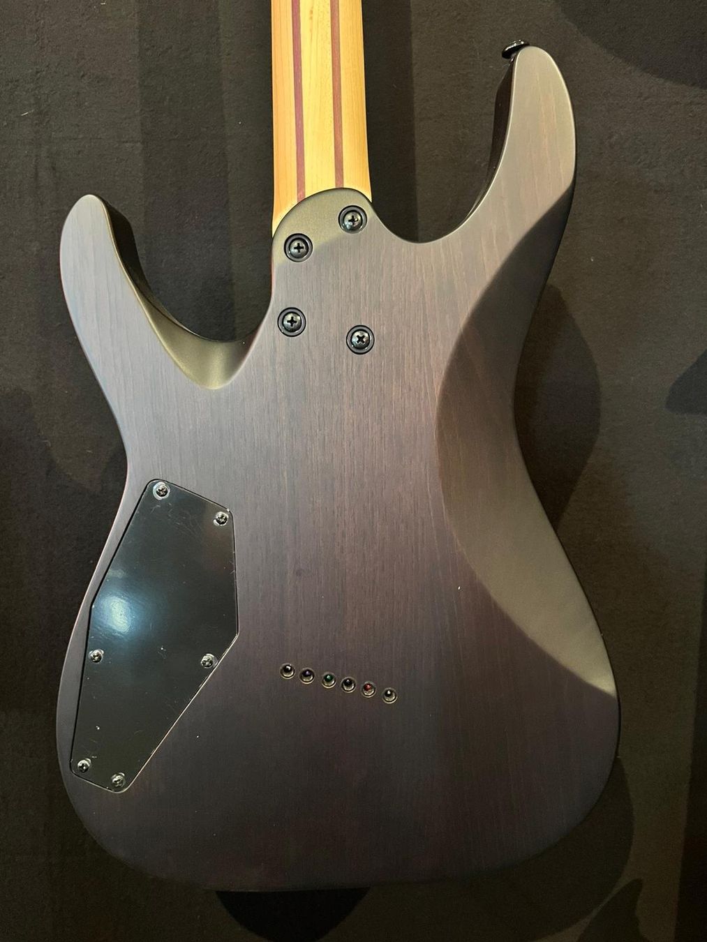 Esp Strumenti musicali: ESP LTD M-1000 MS See Thru Black B-Stock MULTISCALE – Nuovo (secondo la descrizione) da Kaiserstuhl AG venduto da GTM-Kaiserstuhl 4