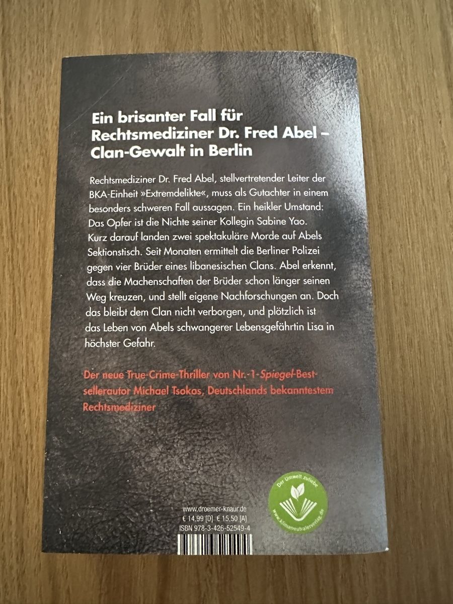 Livres: Buch Zerissen von Michael Tsokos – D'occasion à Rifferswil par n.megert 1