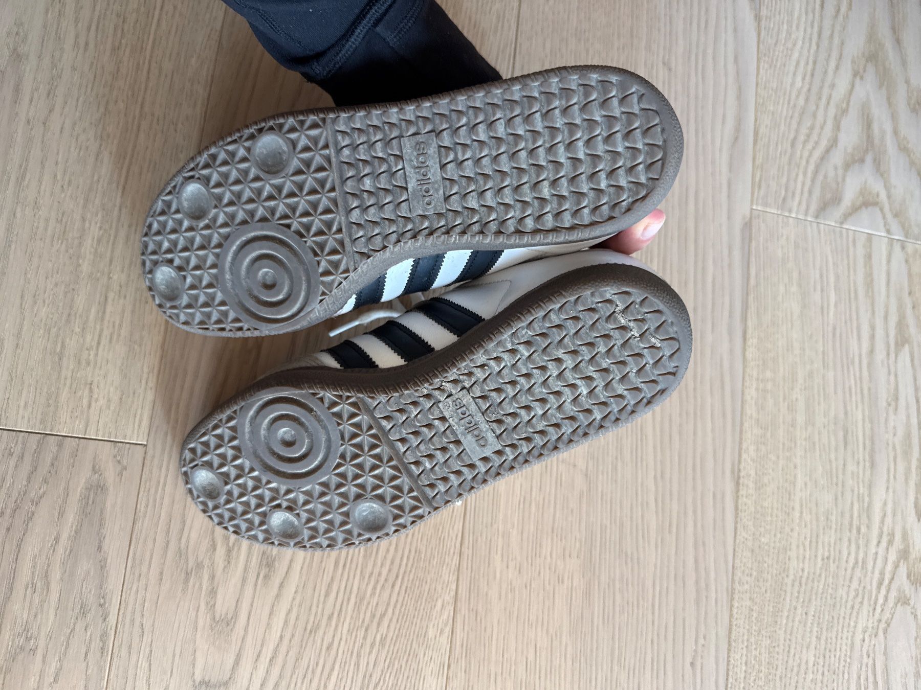Adidas Scarpe da donna: Adidas Samba selten getragen 40 – Usato da Cham venduto da nat_pgg6 3