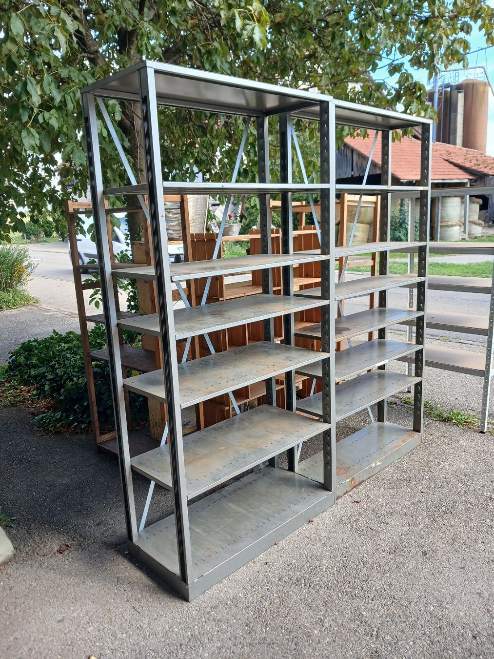 Scaffali: 2 Metall Regale massiv  – Usato da Hagenbuch ZH venduto da bromaer 1