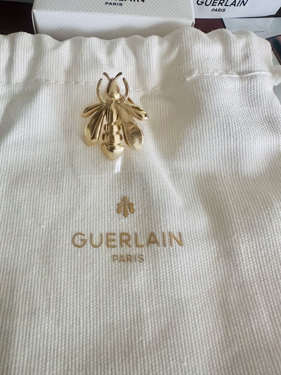 Guerlain Maquillage: Guerlain - Pochette en toile avec accessoires  – Neuf avec emballage d'origine à Basel par Vanluxe 3