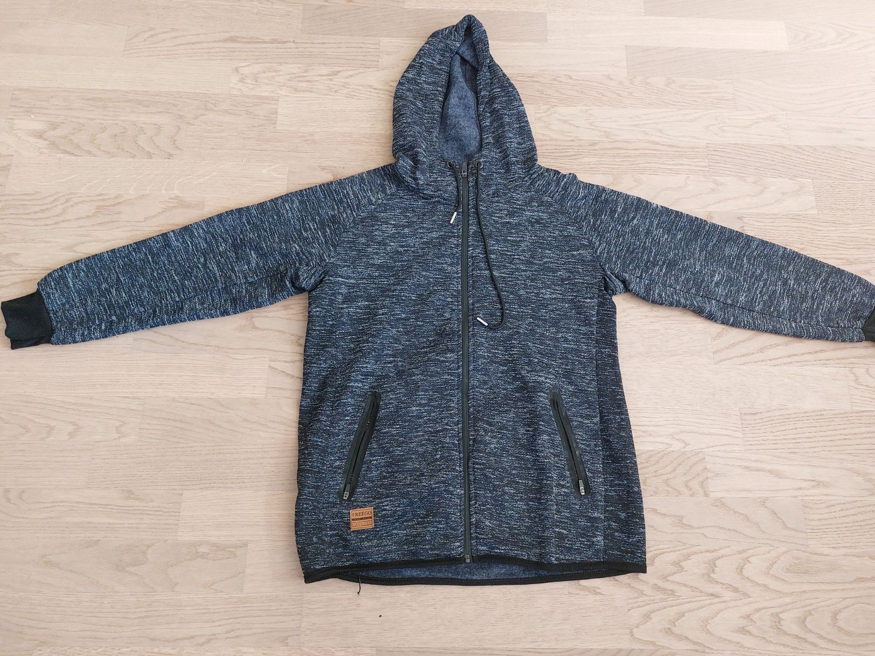 Maglioni & Felpe: Drei Pullover Esprit , Freego Gr.L – Nuovo (secondo la descrizione) da Sachseln venduto da Palur 2