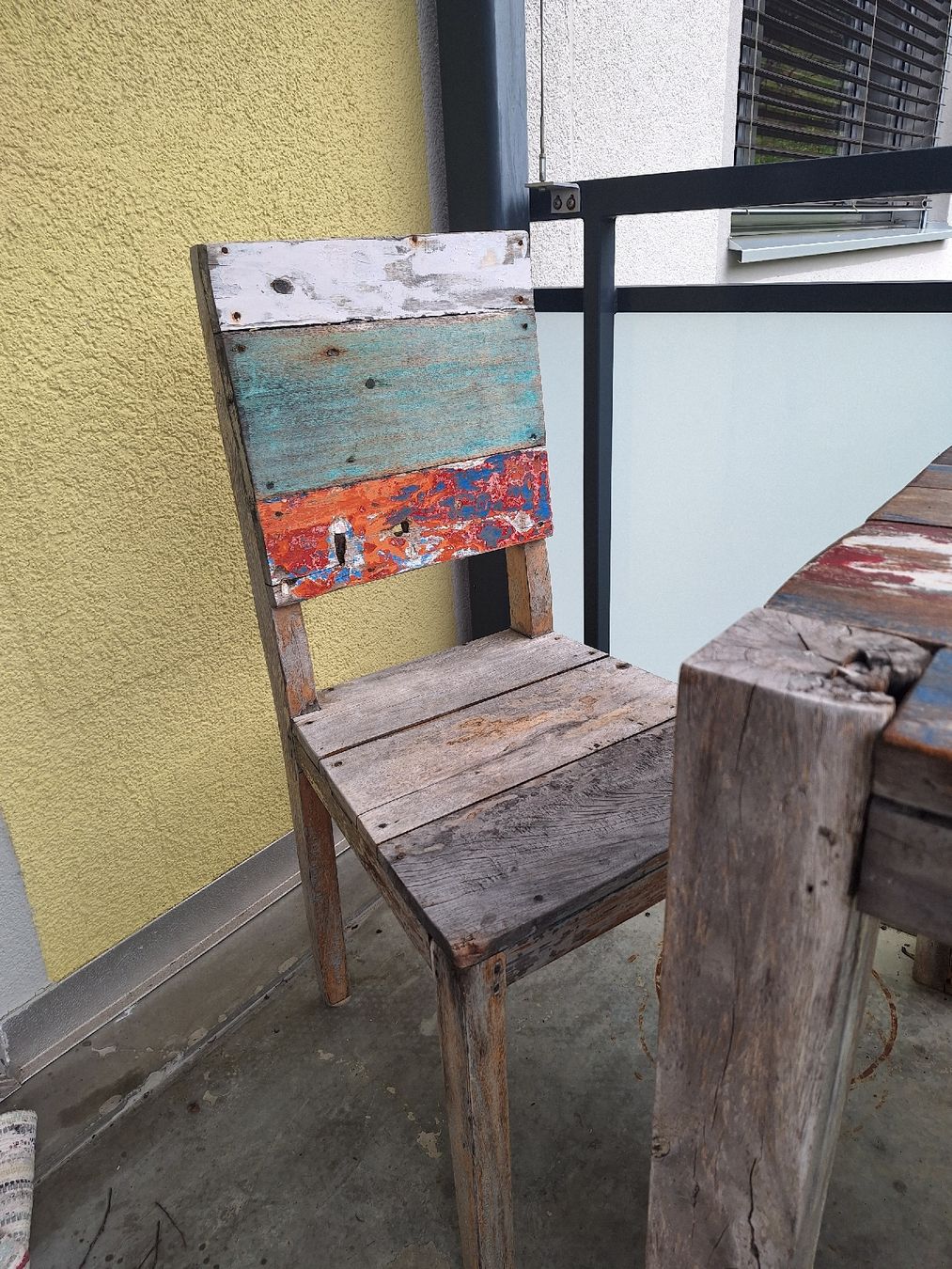 Tavoli: Stylischer Gartentisch mit 3 Stühlen von Ploss – Usato da Schlieren venduto da tob.kur 3