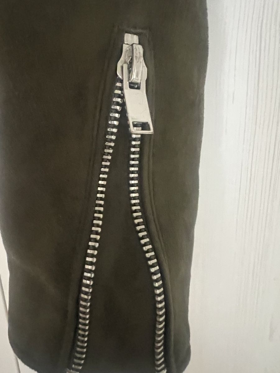 Zara Giacche: Zara Basic Jacke, Khaki, Wildlederoptik, Grösse S – Nuovo (secondo la descrizione) da Schönenberg ZH venduto da Bosh 1