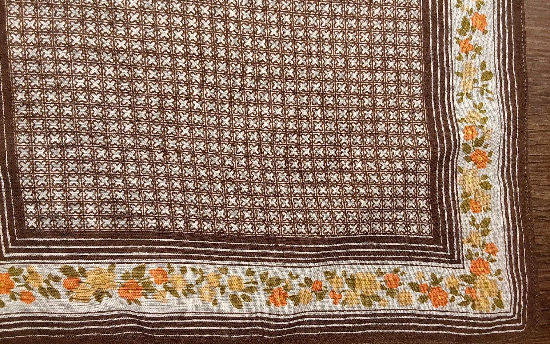Autres vêtements & accessoires: Taschentuch Motiv Blumen – Neuf (Voir description) à Köniz par scopello12 1