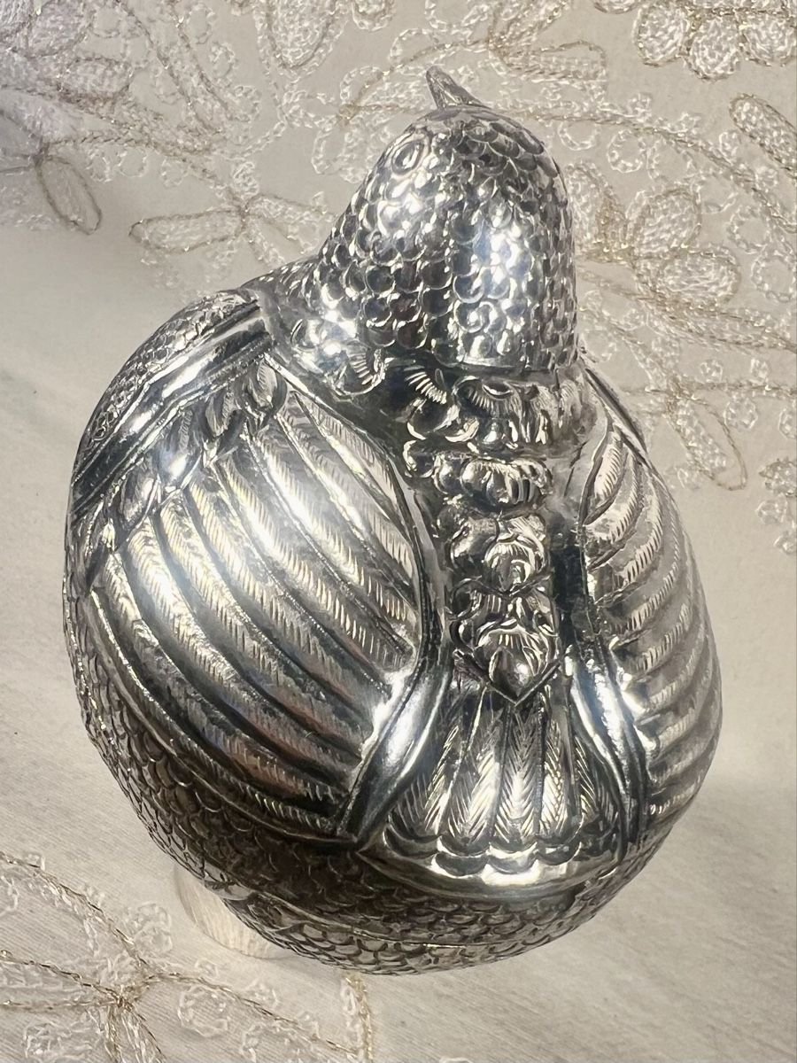 Dosen: Ancienne boîte à bétel Cambodge forme poule argent – Gebraucht aus Genève von DELIRBEADS 3