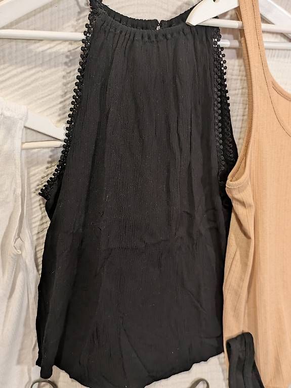 Tops: 5 Trägershirts – D'occasion à Schwyz par Magdalena86 3