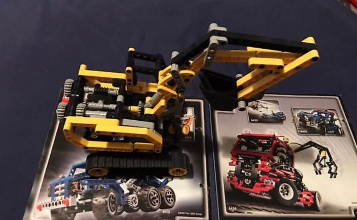 Lego Kit di costruzioni: Lego technic 8419 – Usato da Airolo venduto da Bagaion99 3