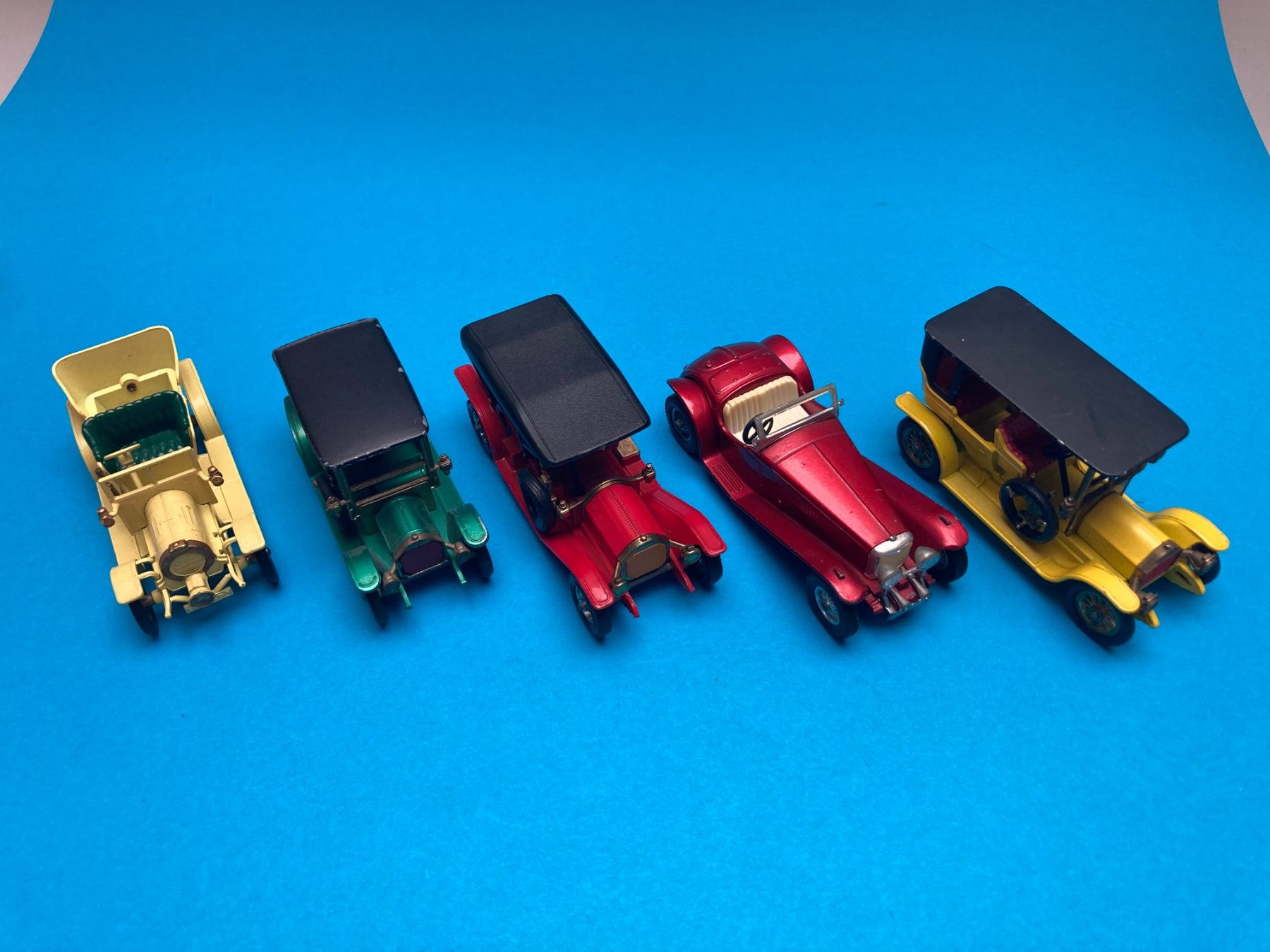 Modellautos: 5 Stück, Modellautos, Matchbox und By Lesney – Gebraucht aus Basel von mar_b59g