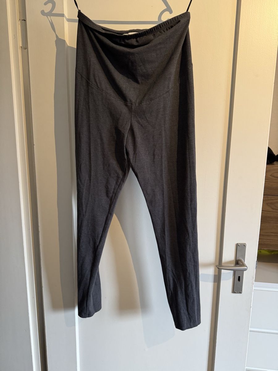 Leggings: Umstandsleggins Grösse M – Usato da Zollikofen venduto da Ukelens