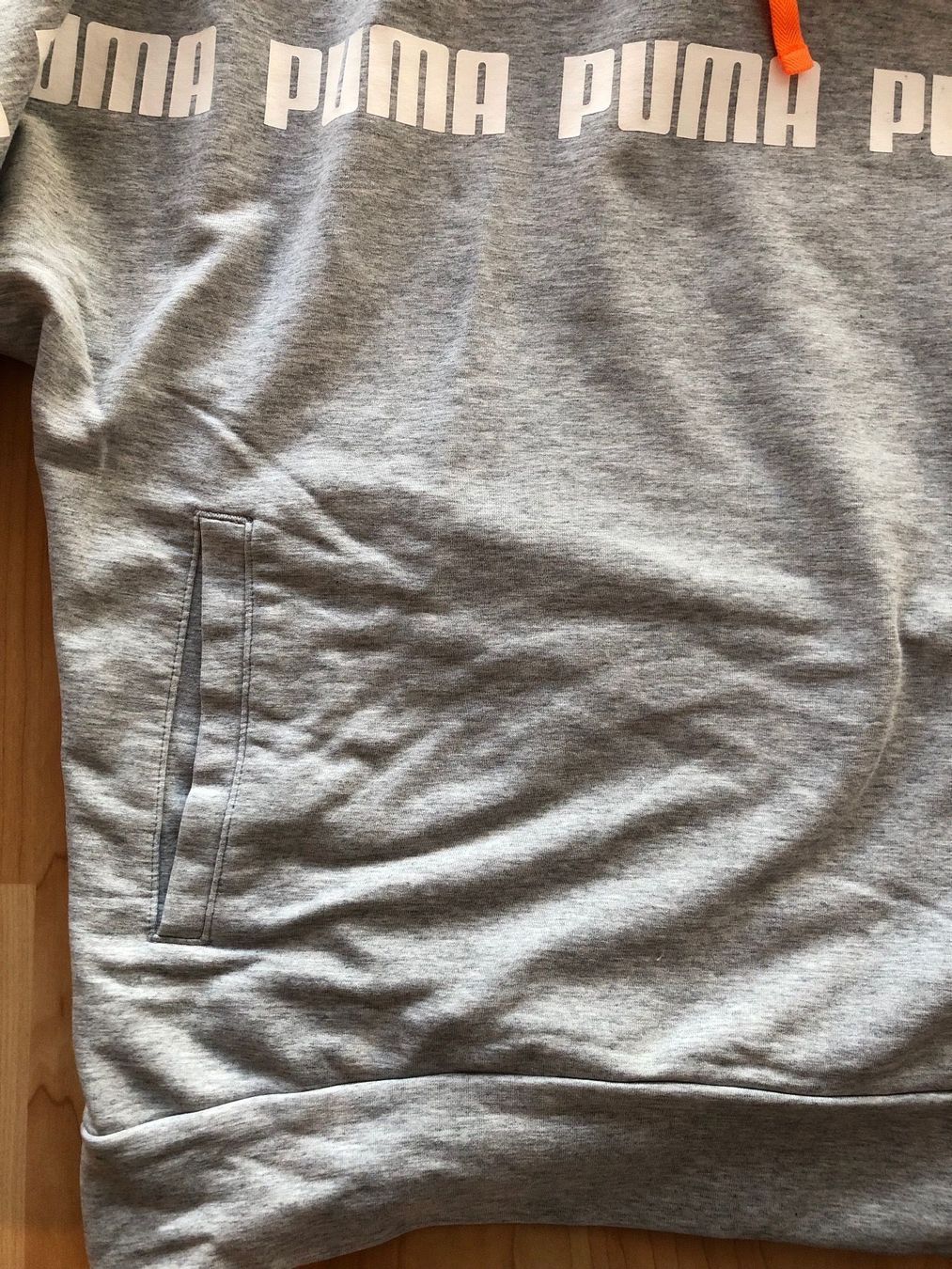 Puma Kleiderpakete: Puma Pullover und T-Shirt, Gr. 36/38 – Gebraucht aus Frick von skiblitz 3