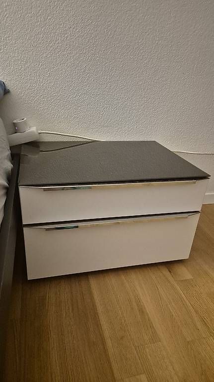 Comodini: Nachttisch – Usato da Olten venduto da cocen 1