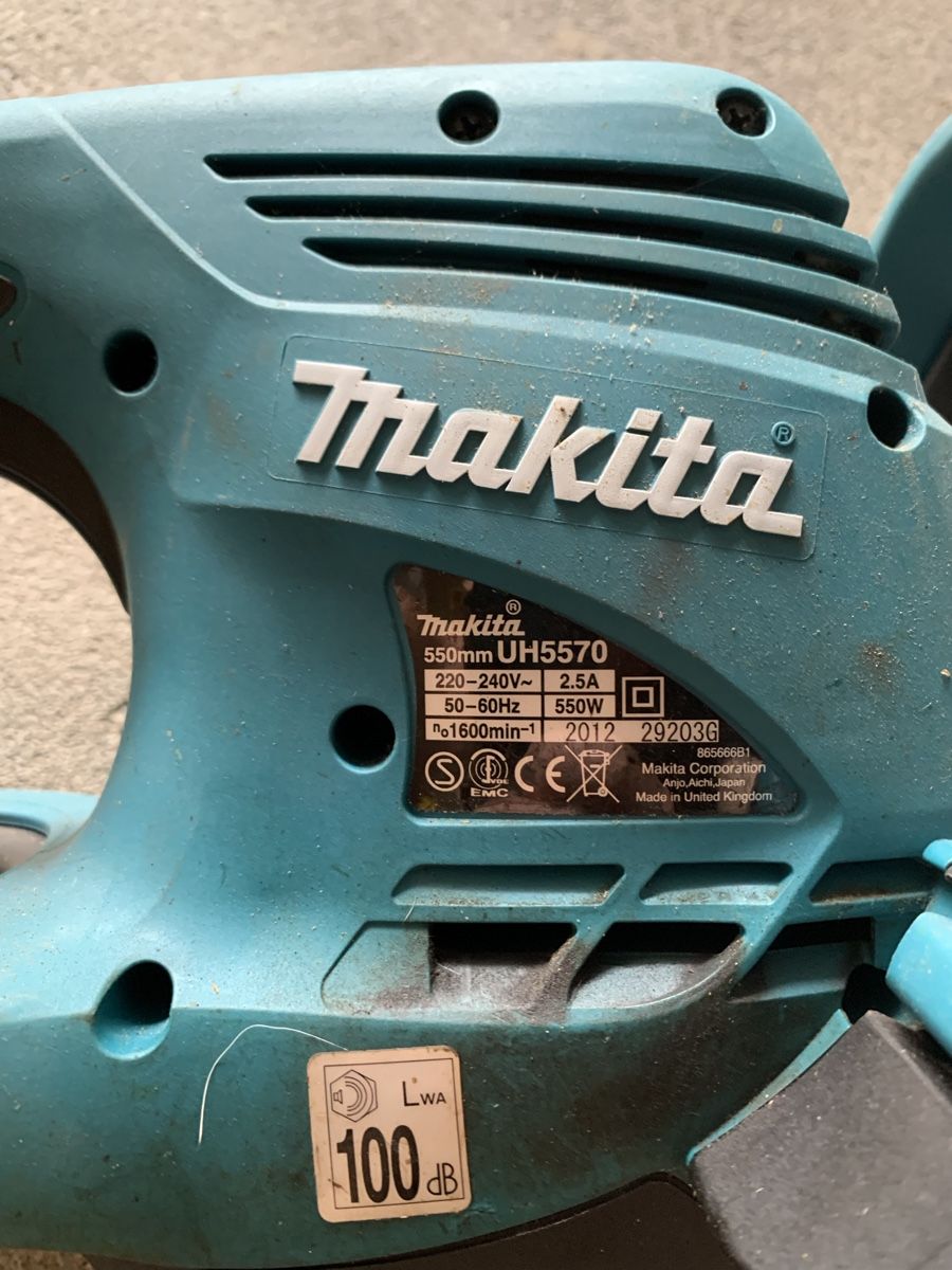 Makita Tutte le macchine: Heckenschere Makita – Usato da Wädenswil venduto da Suurteig