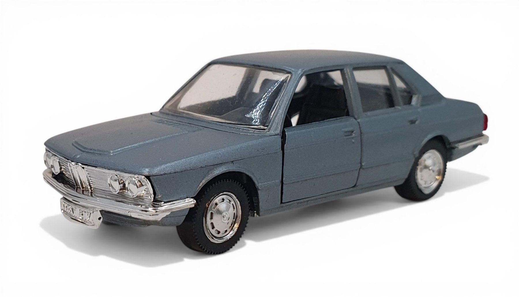 BMW Modellini d'auto: Schuco BMW 520 – Usato da Rickenbach b. Wil venduto da klassikmarkt.ch 3