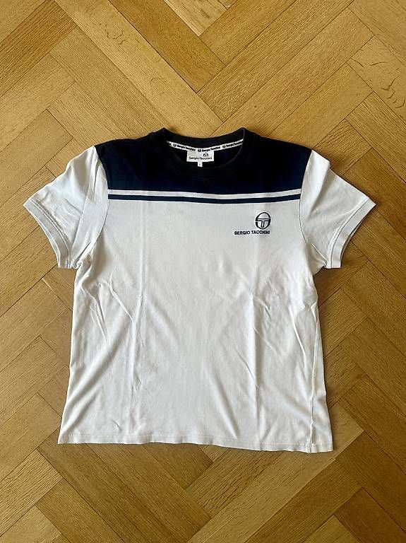 T-shirt: Sergio Tacchini Shirt - L – Usato da Basel venduto da thmnn