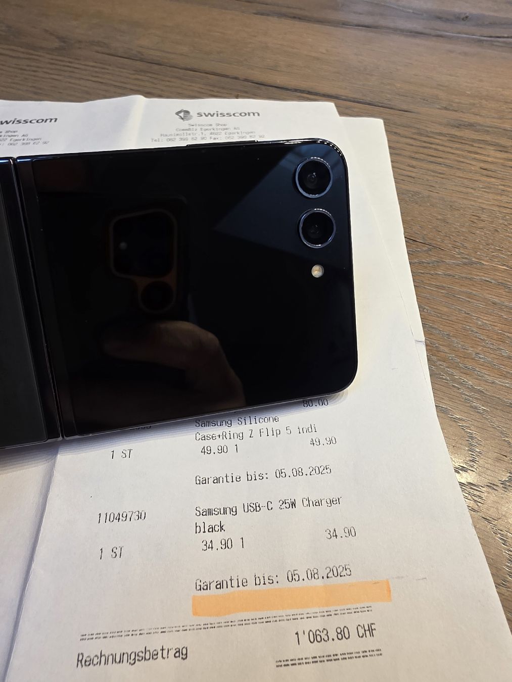 Samsung Telefoni cellulari / Smartphones: Samsung Galaxy Flip 5 256GB – Nuovo (secondo la descrizione) da Oberdiessbach venduto da AdR81 6