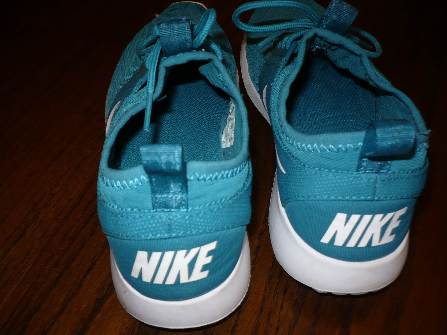 Nike Scarpe da donna: NIKE ROSHE ONE Grösse 38,5 – Nuovo (secondo la descrizione) da Merzligen venduto da Marthe22 5