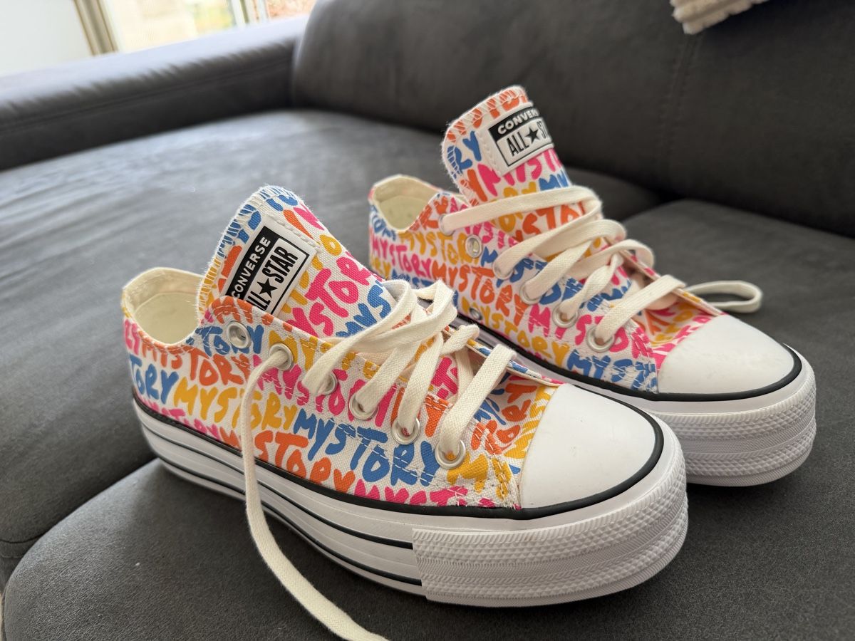 Converse Scarpe da donna: Converse Chuck Taylor All Star gr 37 – Nuovo (secondo la descrizione) da St. Gallen venduto da Emifrei
