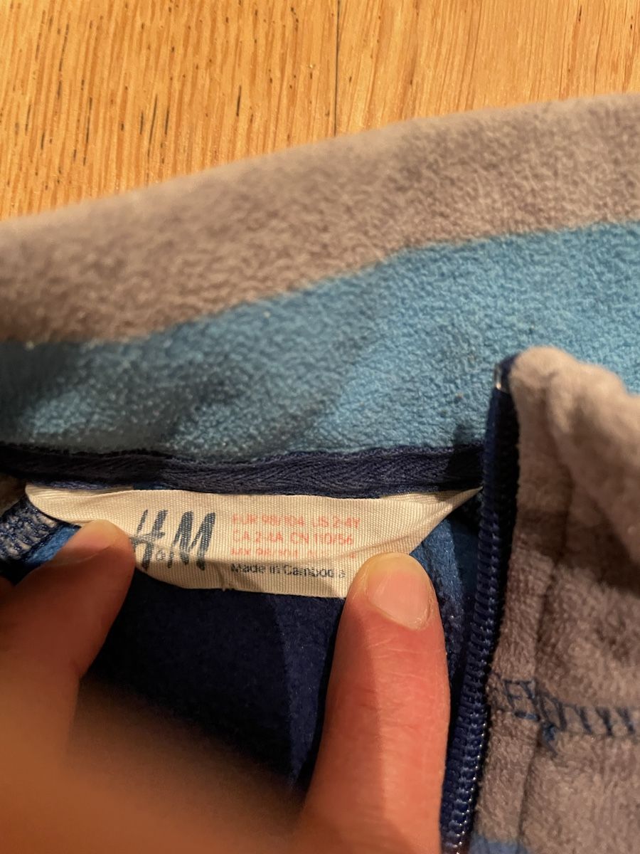H&M Giacche & Cappotti: Fleece Jacke von H&M, Grösse 98/104 – Usato da Winterthur venduto da Tiklo 1