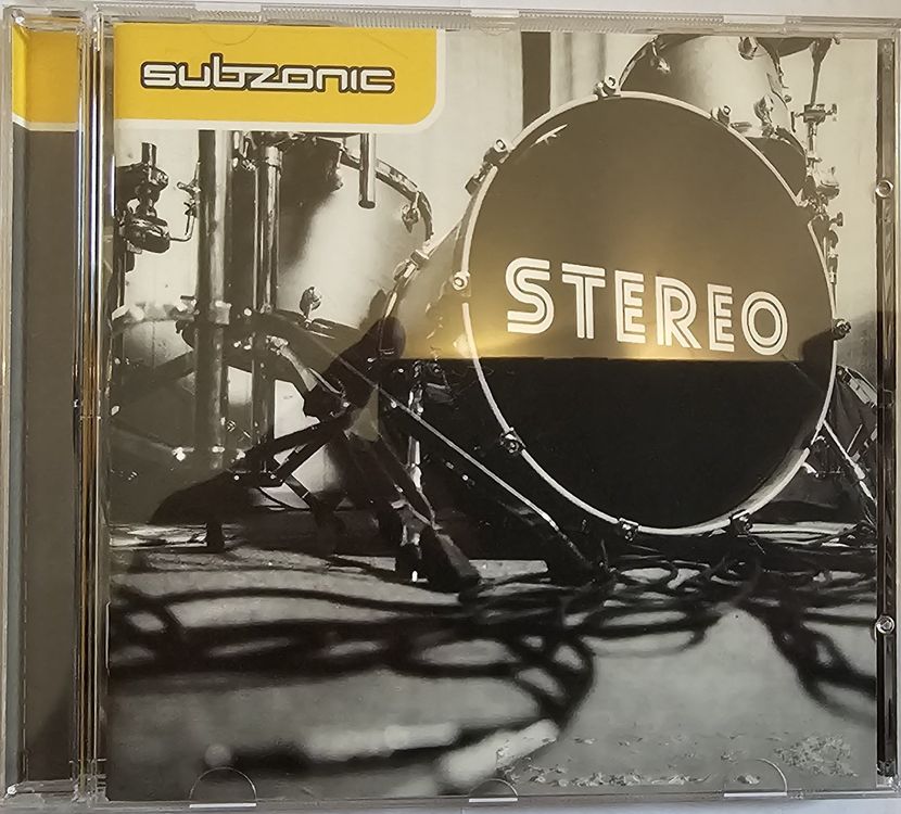 subzonic (Gebraucht) in Merishausen für CHF 2.9 – mit Lieferung auf ...