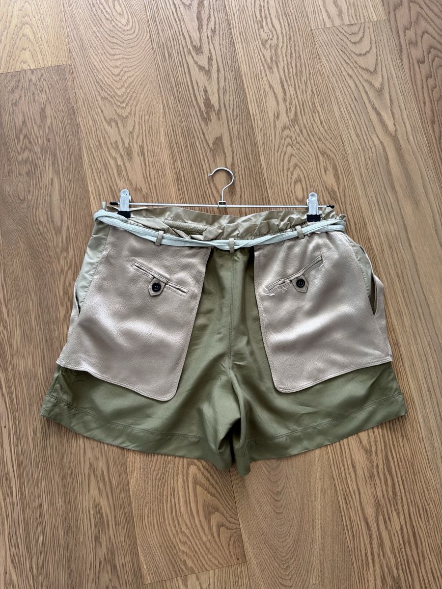 Valentino Pantaloni: Valentino Seidenshorts, S/M – Usato da Uetikon am See venduto da happywishes 1