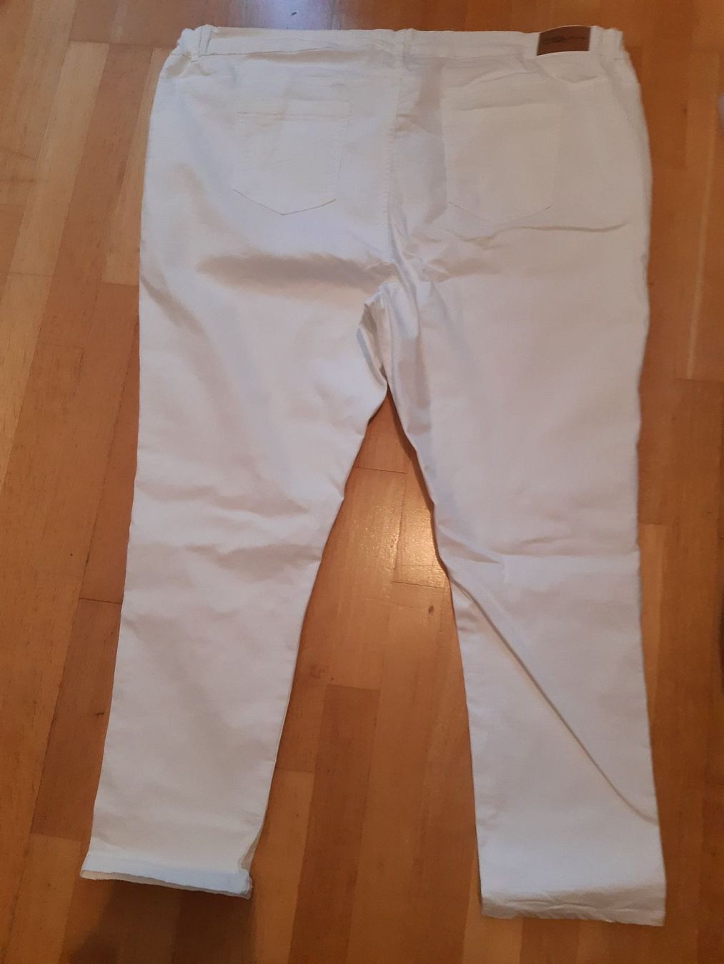 Jeans: Damen Hose Gr 56 weiss – Nuovo (secondo la descrizione) da Landquart venduto da Snug01 1