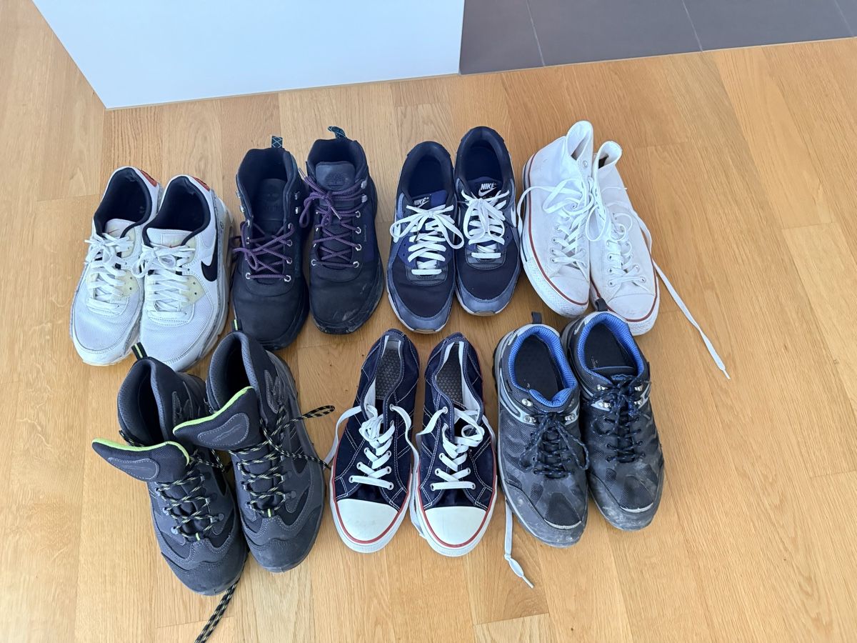 Nike Scarpe da uomo: Markenschuhe zum verkaufen – Usato da Emmenbrücke venduto da Lucky2409