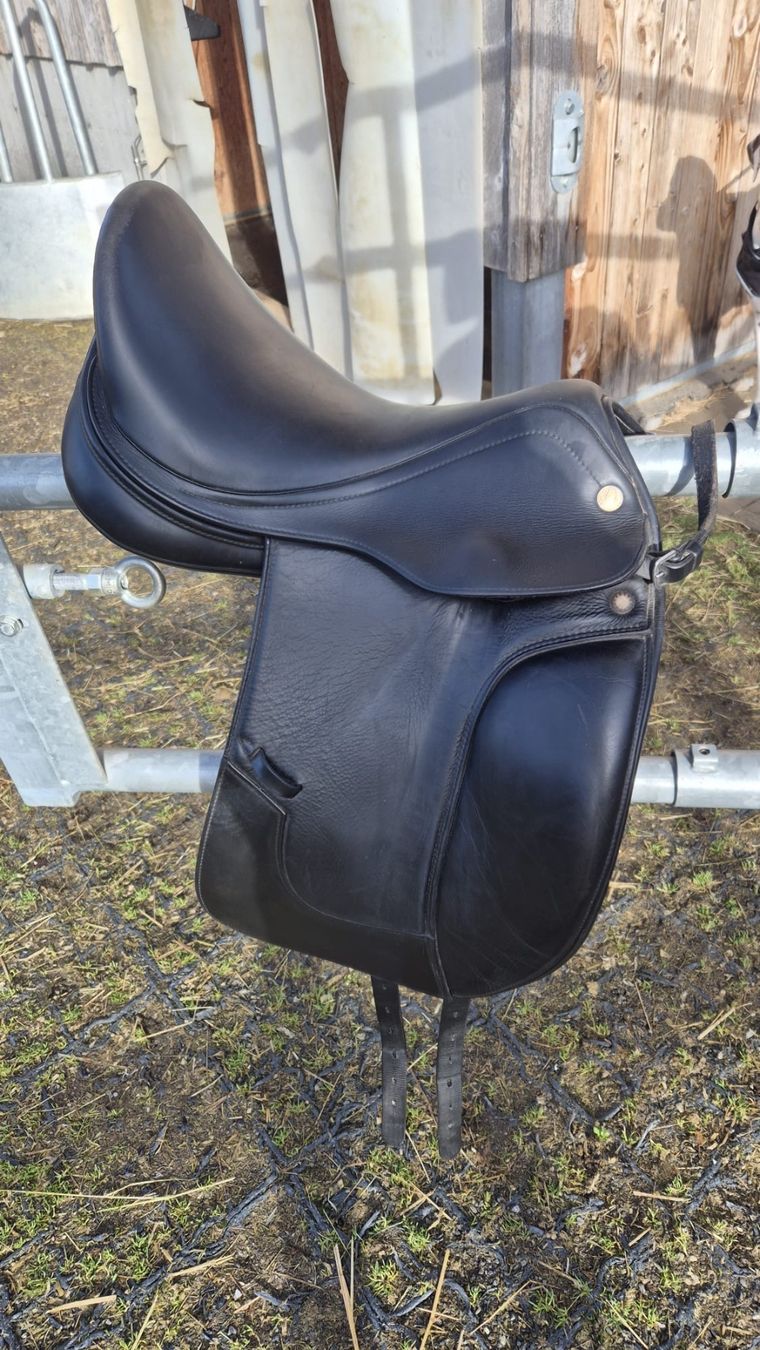 Selle & Accessori: Dessursattel Prestige – Usato da Affeltrangen venduto da CyrillS04