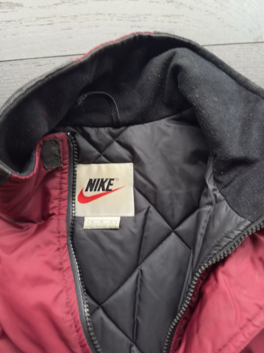 Nike Giacche: Nike Vintage Pullover Jacket Size XL – Usato da St. Gallen venduto da bea_9qzt 1